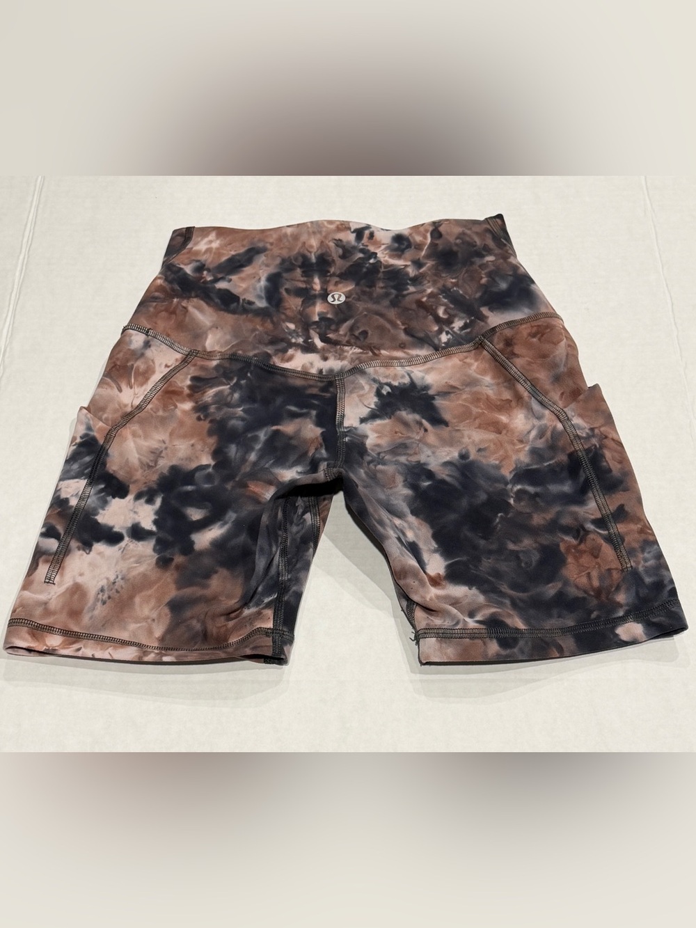 lululemon athletica Tie-Dye High-Rise Bike Shorts - Brown & Black